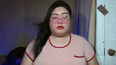 amanda_fetish online show from December 2, 2025, 3:34 am