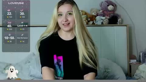 Snapshot of amanda_sherr chatting on July 13, 2026, 10:29 am Amanda online show from July 13, 2026, 10:29 am