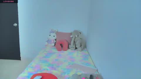 Snapshot of amandabrooks_18 chatting on January 24, 2025, 1:13 am Amanda online show from January 24, 2025, 1:13 am