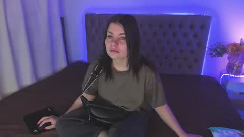 Snapshot of amandahoppe chatting on July 13, 2026, 4:15 am Amanda online show from July 13, 2026, 4:15 am