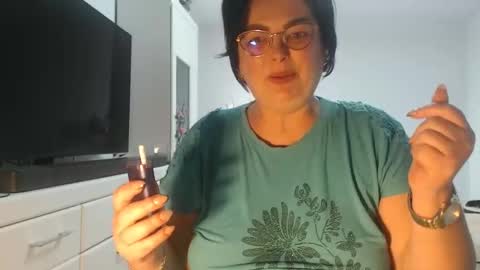 Snapshot of amandamuller1982 chatting on May 10, 2026, 10:42 am Anda online show from May 10, 2026, 10:42 am