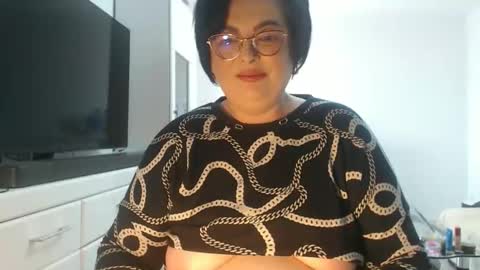Snapshot of amandamuller1982 chatting on May 12, 2026, 9:17 am Anda online show from May 12, 2026, 9:17 am