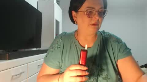 Snapshot of amandamuller1982 chatting on June 3, 2026, 9:20 pm Anda online show from June 3, 2026, 9:20 pm