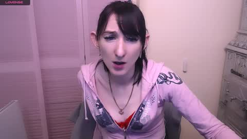 Amanda online show from December 13, 2024, 1:01 pm