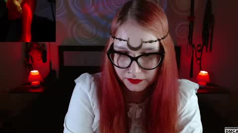 Snapshot of amanita__pantherina chatting on December 16, 2024, 5:43 pm Goddess Amanita online show from December 16, 2024, 5:43 pm