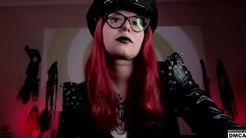 Snapshot of amanita__pantherina chatting on February 25, 2025, 4:31 pm Goddess Amanita online show from February 25, 2025, 4:31 pm