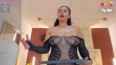 amara18_ online show from April 1, 2026, 8:17 pm