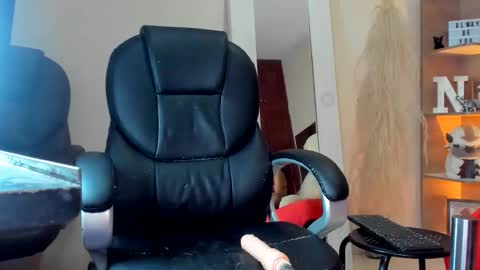 Snapshot of amara_brunet chatting on February 7, 2026, 3:27 pm amara_brunet online show from February 7, 2026, 3:27 pm