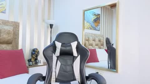 Amara online show from March 15, 2026, 12:44 pm