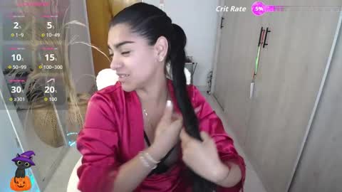 amara_silk online show from November 10, 2025, 12:04 pm