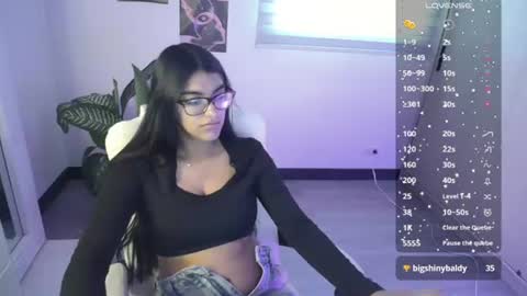 Snapshot of amara_silk chatting on July 21, 2026, 10:45 pm amara_silk online show from July 21, 2026, 10:45 pm