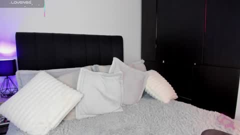 -  A M A R A - online show from February 1, 2025, 1:44 am