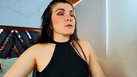 Amara Vega  online show from November 4, 2025, 12:59 pm