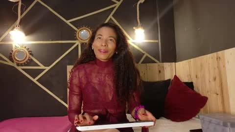 Snapshot of amara_vex chatting on May 26, 2026, 12:45 pm amara_vex online show from May 26, 2026, 12:45 pm