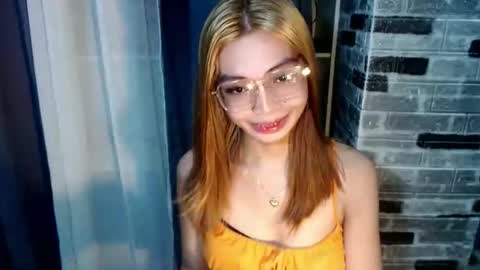 BELLA online show from April 12, 2026, 12:43 pm