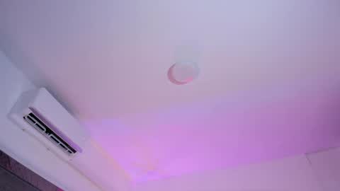 Snapshot of amaralewis chatting on May 28, 2026, 12:57 pm AMARA online show from May 28, 2026, 12:57 pm