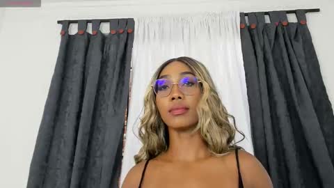 amaraluxe online show from October 29, 2025, 8:43 pm