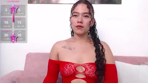 Snapshot of amaranta_f00x chatting on April 22, 2026, 12:28 pm Amaranta online show from April 22, 2026, 12:28 pm