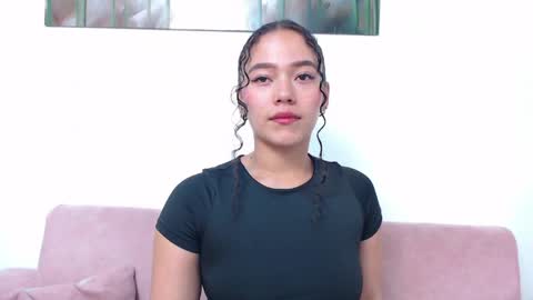 Snapshot of amaranta_f00x chatting on April 27, 2026, 12:47 pm Amaranta online show from April 27, 2026, 12:47 pm