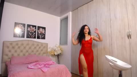 Snapshot of amaranta_f00x chatting on May 9, 2026, 2:50 am Amaranta online show from May 9, 2026, 2:50 am