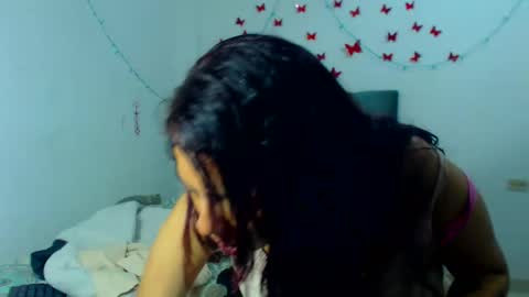 Amara Julia online show from January 21, 2025, 1:39 am