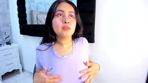 Amara Wolf online show from November 18, 2025, 9:19 pm