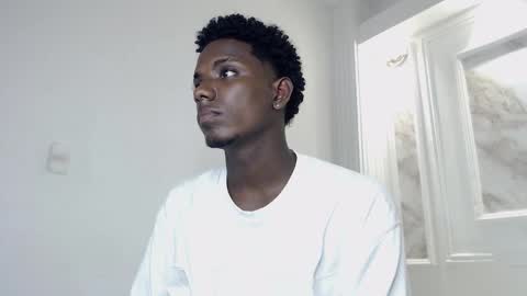 Amare online show from October 21, 2025, 7:14 pm