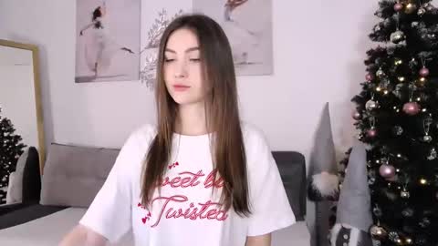 Snapshot of amarrie chatting on December 9, 2024, 12:40 pm amarrie online show from December 9, 2024, 12:40 pm