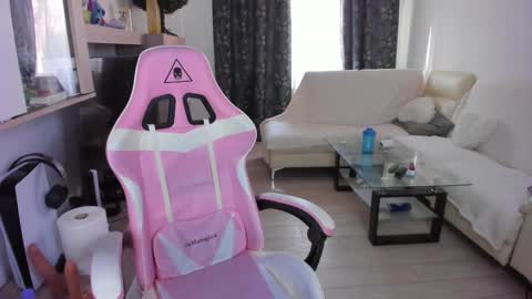 amateur_fitbabex online show from March 8, 2025, 6:32 am