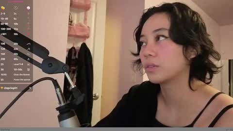 leash online show from February 19, 2026, 1:23 am