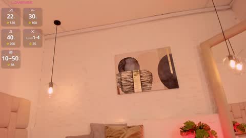 Snapshot of amatiista_12 chatting on December 14, 2024, 8:18 pm A M A T I S T A online show from December 14, 2024, 8:18 pm