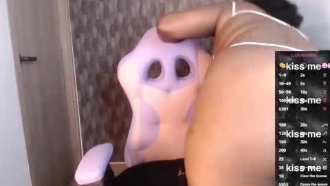 amayaetthan101cm iam MELANIpls say hello I like to chat with you. online show from January 8, 2025, 11:10 am