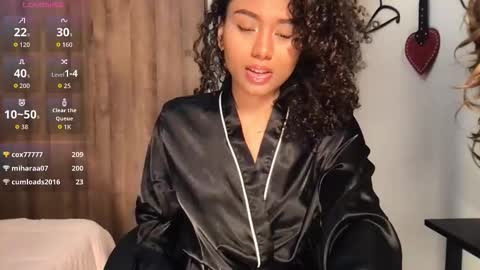 amayarojas online show from January 18, 2026, 11:52 pm