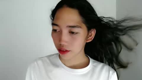 CALL ME GRACE online show from April 19, 2026, 4:06 pm