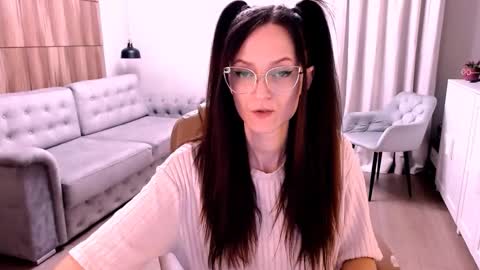 Izza online show from October 20, 2025, 10:16 am