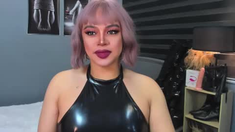 Snapshot of amazingfatcock_ts chatting on December 9, 2024, 9:49 am MISS JAZMINE QUEEN OF HELLFIRE online show from December 9, 2024, 9:49 am