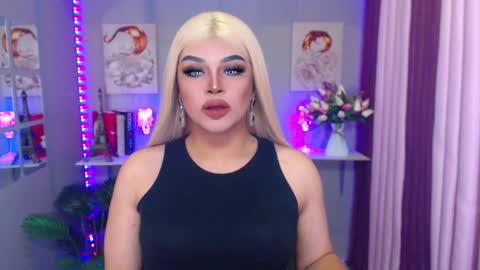 Snapshot of amazingfatcock_ts chatting on January 8, 2025, 11:21 am MISS JAZMINE QUEEN OF HELLFIRE online show from January 8, 2025, 11:21 am