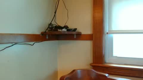 So many calling me Laura but i am Lora now i know Lora is SpanishLaura is EnglishLori is Italian so can call me those name online show from November 5, 2025, 4:51 pm