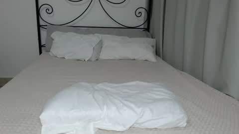 amazingsexygirl online show from October 2, 2025, 11:01 pm