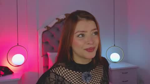 Sara online show from November 17, 2025, 11:27 am