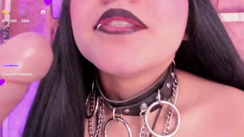   online show from October 2, 2025, 8:38 pm