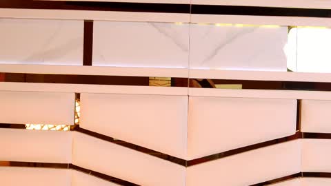 Julieta  online show from November 30, 2025, 11:36 am