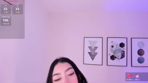 ambarevans_ online show from October 8, 2025, 11:41 am