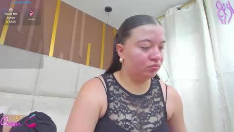 Snapshot of ambargills chatting on April 12, 2026, 1:49 pm AmbarGills online show from April 12, 2026, 1:49 pm