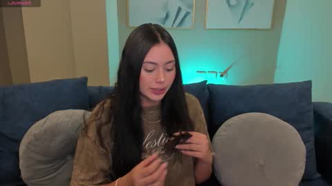 Ambar  online show from March 5, 2026, 12:01 pm