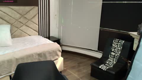 Ambar Ross online show from February 4, 2025, 7:22 pm