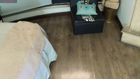 Ambar Ross online show from February 22, 2025, 7:25 pm