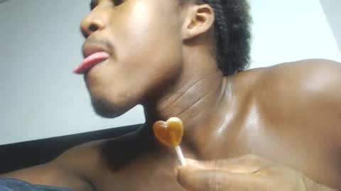 Snapshot of ambartxsex chatting on February 27, 2025, 3:37 pm ambartxsex online show from February 27, 2025, 3:37 pm