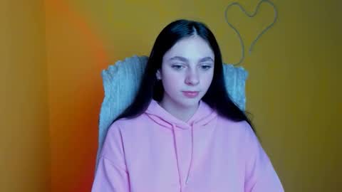 Snapshot of amber__r chatting on February 6, 2026, 12:08 pm Amber online show from February 6, 2026, 12:08 pm