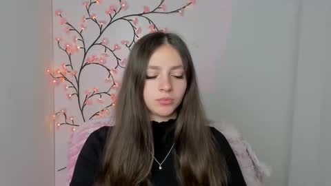 Amber online show from April 16, 2026, 5:30 am